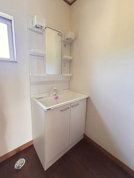 apartment 茨城県つくば市研究学園５丁目５－１３ ファースト・ラフィーネ・学園１Ｆ