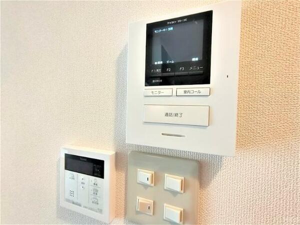 apartment 茨城県つくば市研究学園５丁目５－１３ ファースト・ラフィーネ・学園１Ｆ