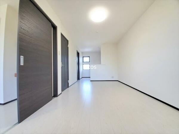 apartment 茨城県つくば市研究学園５丁目５－１３ ファースト・ラフィーネ・学園１Ｆ