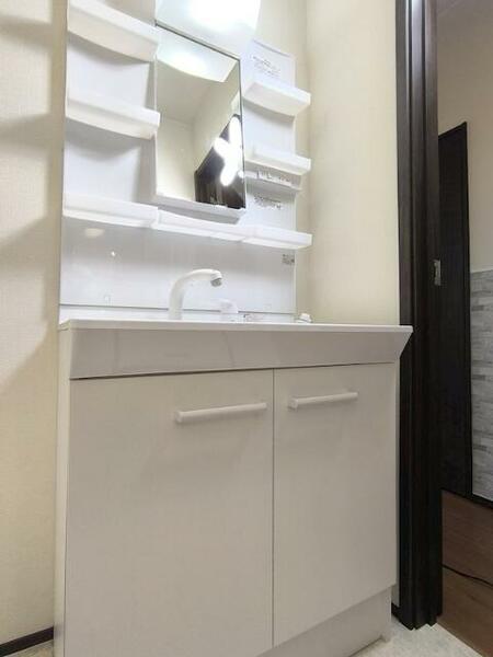 apartment 茨城県つくば市研究学園５丁目５－１３ ファースト・ラフィーネ・学園１Ｆ