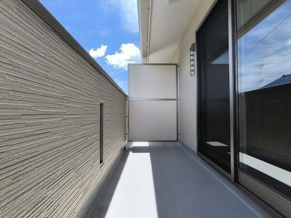 apartment 茨城県つくば市研究学園５丁目５－１３ ファースト・ラフィーネ・学園１Ｆ