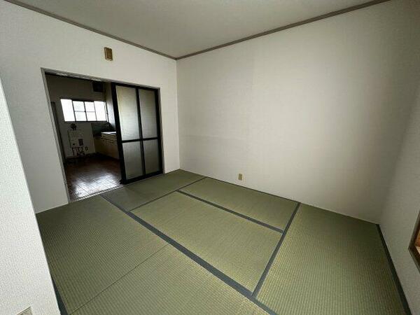 apartment 秋田県湯沢市倉内字柿在家
倉内の賃貸情報を見る
物件地図