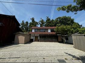 滋賀県東近江市栗見出在家町