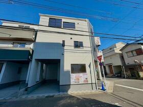 埼玉県川口市戸塚東２丁目