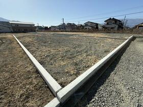 山梨県中央市東花輪