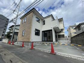 埼玉県三郷市新和１丁目