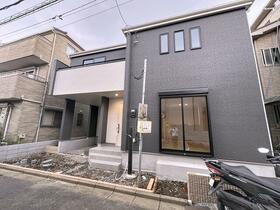 埼玉県川口市前川２丁目