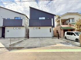 埼玉県草加市手代１丁目