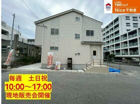 沖縄県那覇市真嘉比２丁目