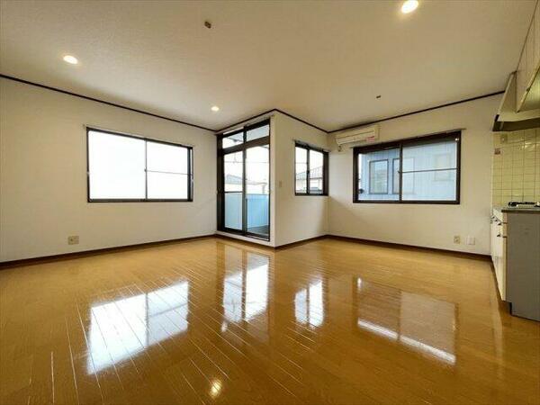 apartment 埼玉県南埼玉郡宮代町笠原２丁目
地図を見る