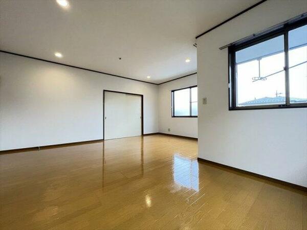 apartment 埼玉県南埼玉郡宮代町笠原２丁目
地図を見る