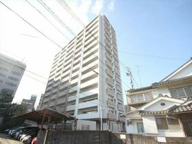 プラネスト佐賀駅南