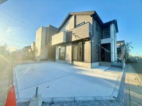 埼玉県吉川市新栄１丁目