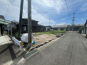 佐賀県小城市三日月町長神田長神田