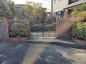 神奈川県茅ヶ崎市中海岸４丁目