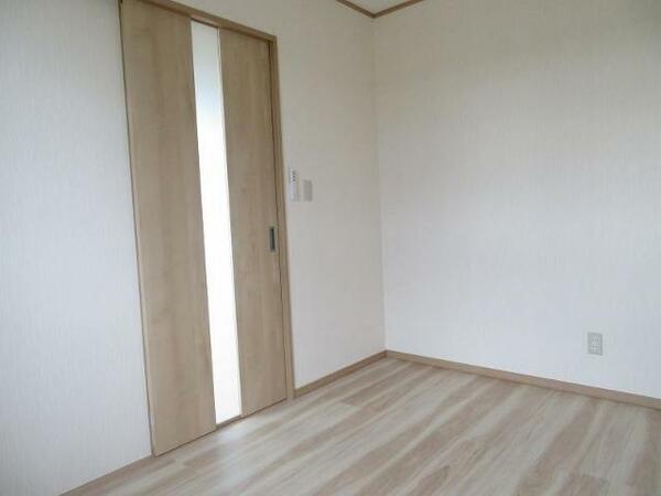 apartment 青森県上北郡おいらせ町木崎
木崎の賃貸情報を見る
物件地図