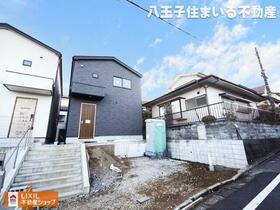 東京都八王子市元八王子町３丁目