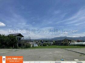 山梨県甲斐市篠原