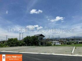 山梨県甲斐市篠原