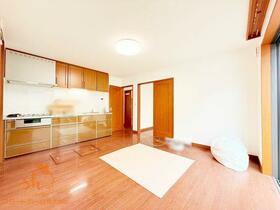 千葉県鎌ケ谷市くぬぎ山３丁目