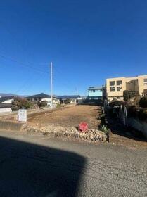山梨県笛吹市御坂町夏目原