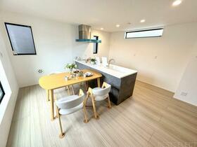 埼玉県さいたま市浦和区大東1丁目