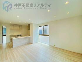 兵庫県明石市貴崎２丁目