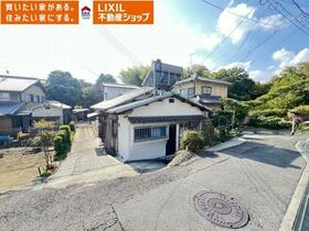 奈良県北葛城郡広陵町大字平尾