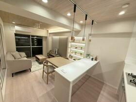 秀和幡ヶ谷レジデンス