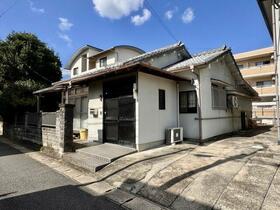 大分県別府市亀川中央町