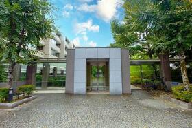 パークシティ成城Ｅ棟