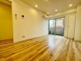 シャンボール弦巻