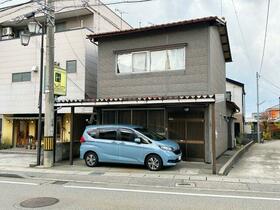 石川県金沢市山科３丁目