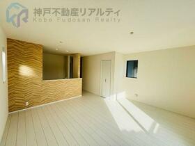 兵庫県明石市中朝霧丘