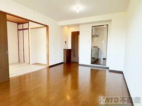 プレジャーガーデン橋本