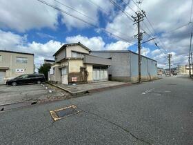 石川県金沢市横川３丁目