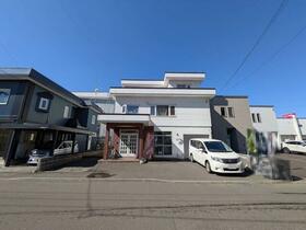 北海道札幌市白石区菊水元町三条４丁目