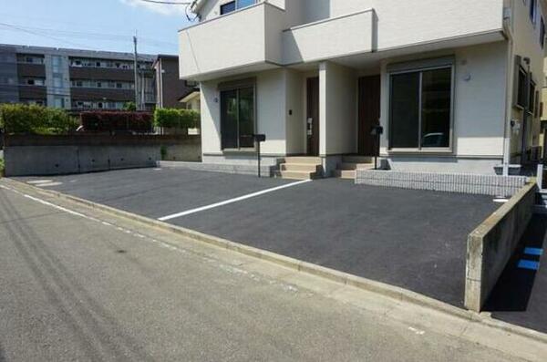 detached 東京都稲城市百村

地図を見る