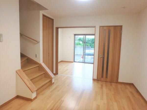 detached 東京都稲城市百村

地図を見る