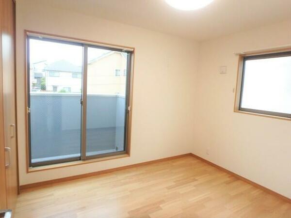 detached 東京都稲城市百村

地図を見る