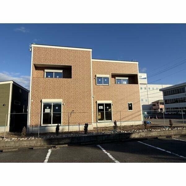 ソラーナ A2｜岐阜県羽島郡岐南町伏屋３丁目(賃貸テラスハウス3LDK・--・93.16㎡)の写真 その1