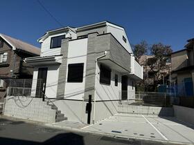 神奈川県横浜市青葉区市ケ尾町