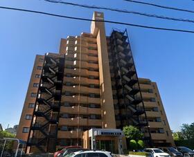 ヴェルビュ鶴見坦