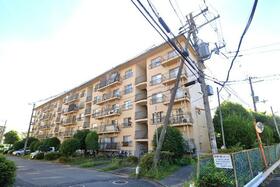 狭山遊園前ハイツ１号棟