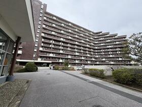 検見川ハイム２号棟