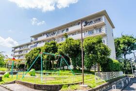前野台住宅５号棟