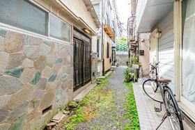 東京都新宿区若葉３丁目