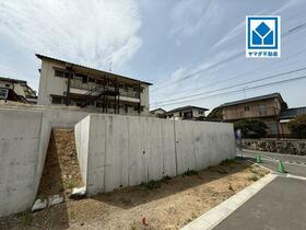 福岡県福岡市東区八田３丁目