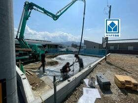 福岡県福岡市南区寺塚１丁目