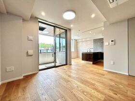 ライオンズ外苑の杜